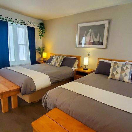 Lofts Fleuve Et Montagnes Motel Sainte-Anne-de-Beaupre Exterior photo