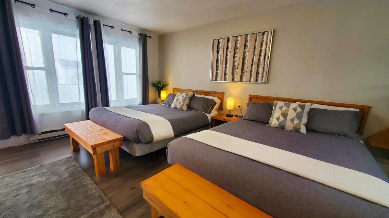 Lofts Fleuve Et Montagnes Motel Sainte-Anne-de-Beaupre Exterior photo